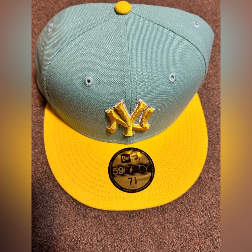 New York Yankees New Era Fitted Cap 59FIFTY Turquoise/Yellow Sz 7 7/8